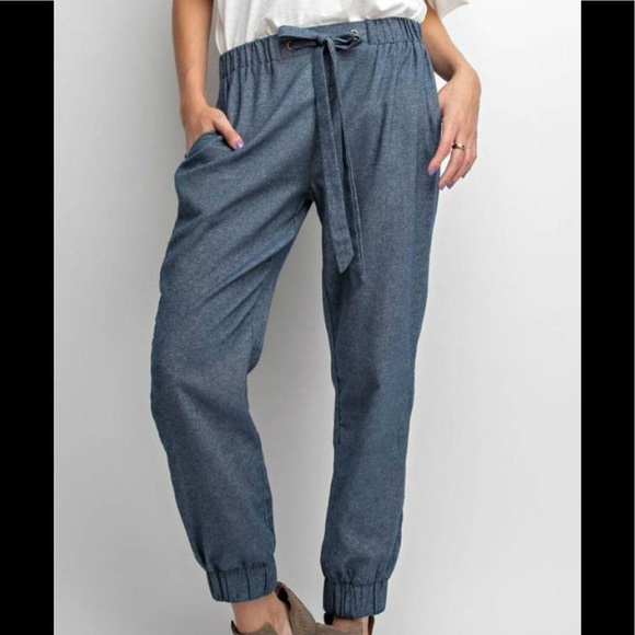 easel Pants - Grey Jogger Pants